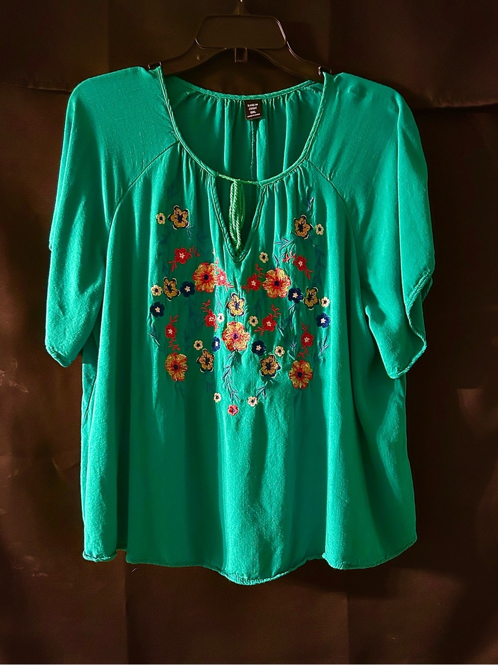 Women's Large Petite Green FloralEmbroidered Boho Peasant Top